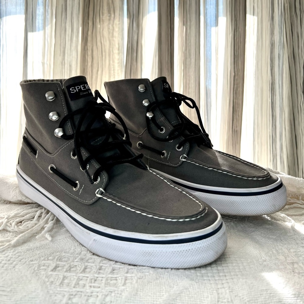 Gray Sperry Sneaker